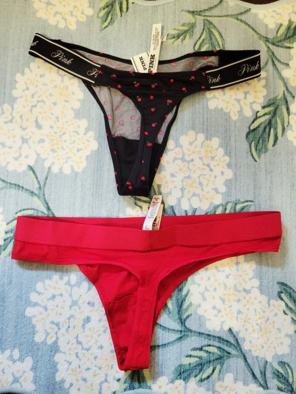 New With Tags Victoria's Secret Bundle Medium NWT